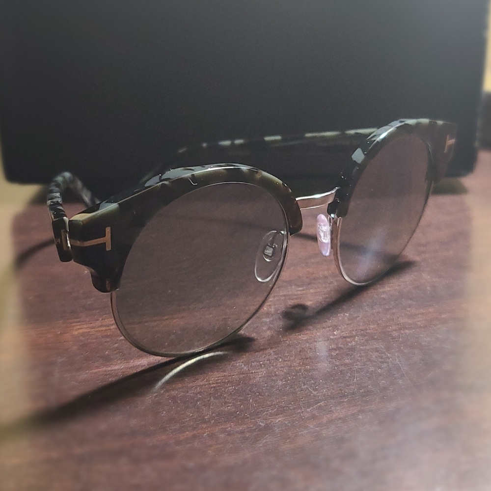Tom Ford, Fendi and Tods sunglasses!   Brand NEW!